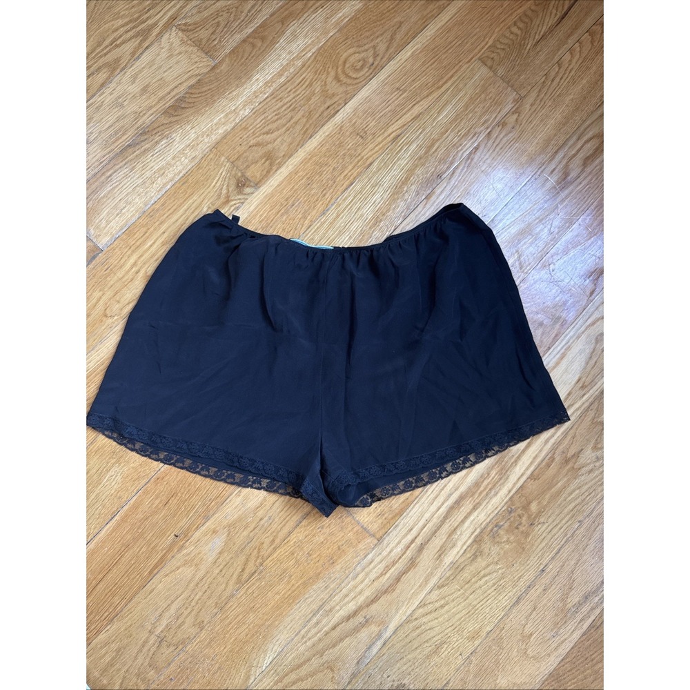 PRADA 100% Silk Women's Lace Black Shorts Made In Italy Size 44